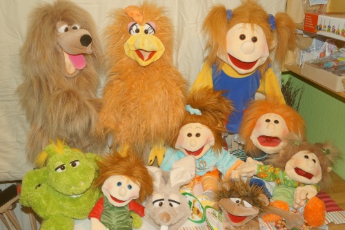 Menschliche Handpuppen, Handspieltiere, Quasselwürmer von Living Puppets